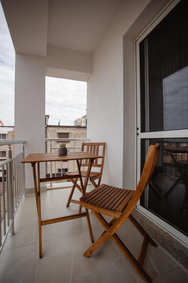 Erik'S Place Shkoder Bagian luar foto